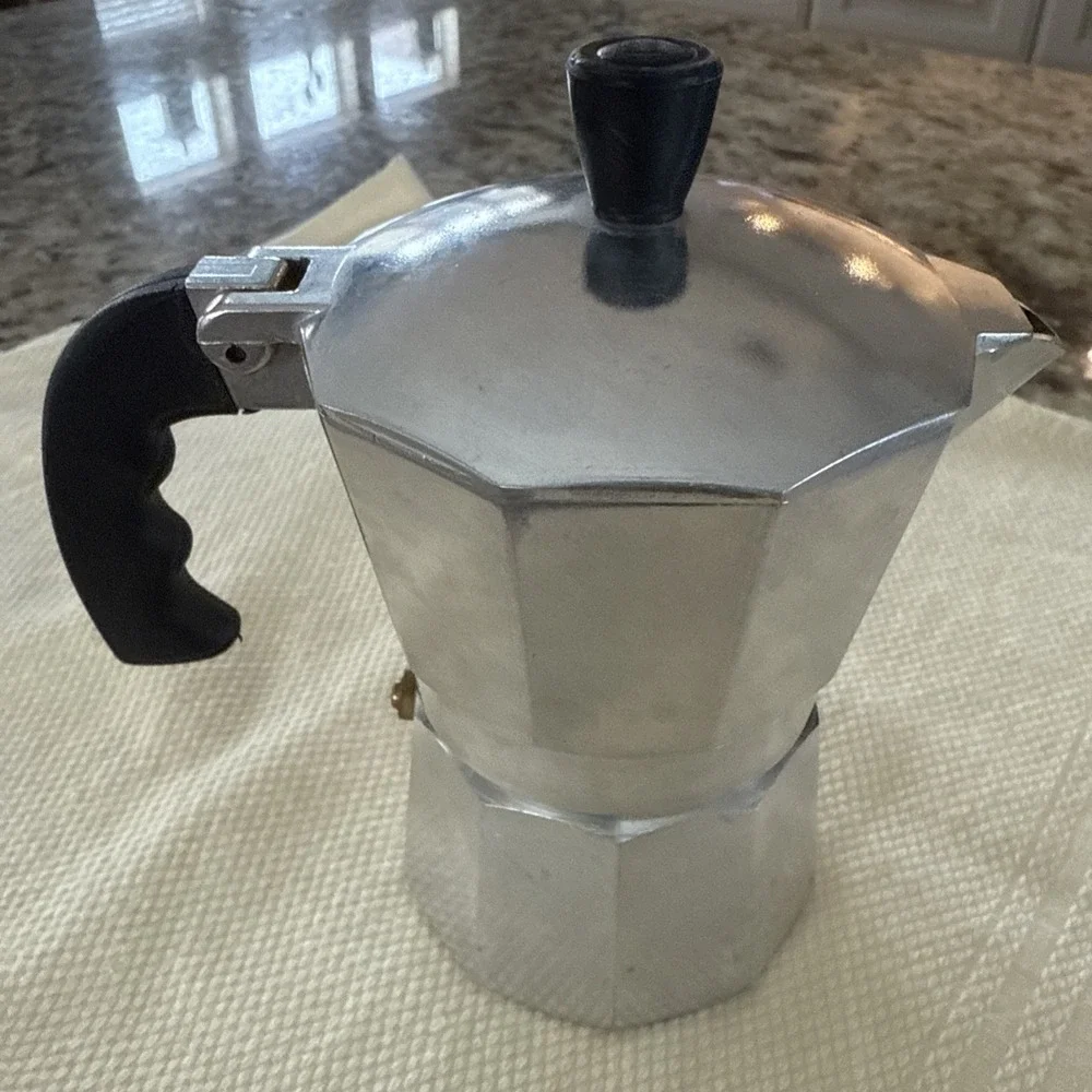 Imusa‎ 1 Cup Aluminum Espresso Coffeemaker - Silver. 4235